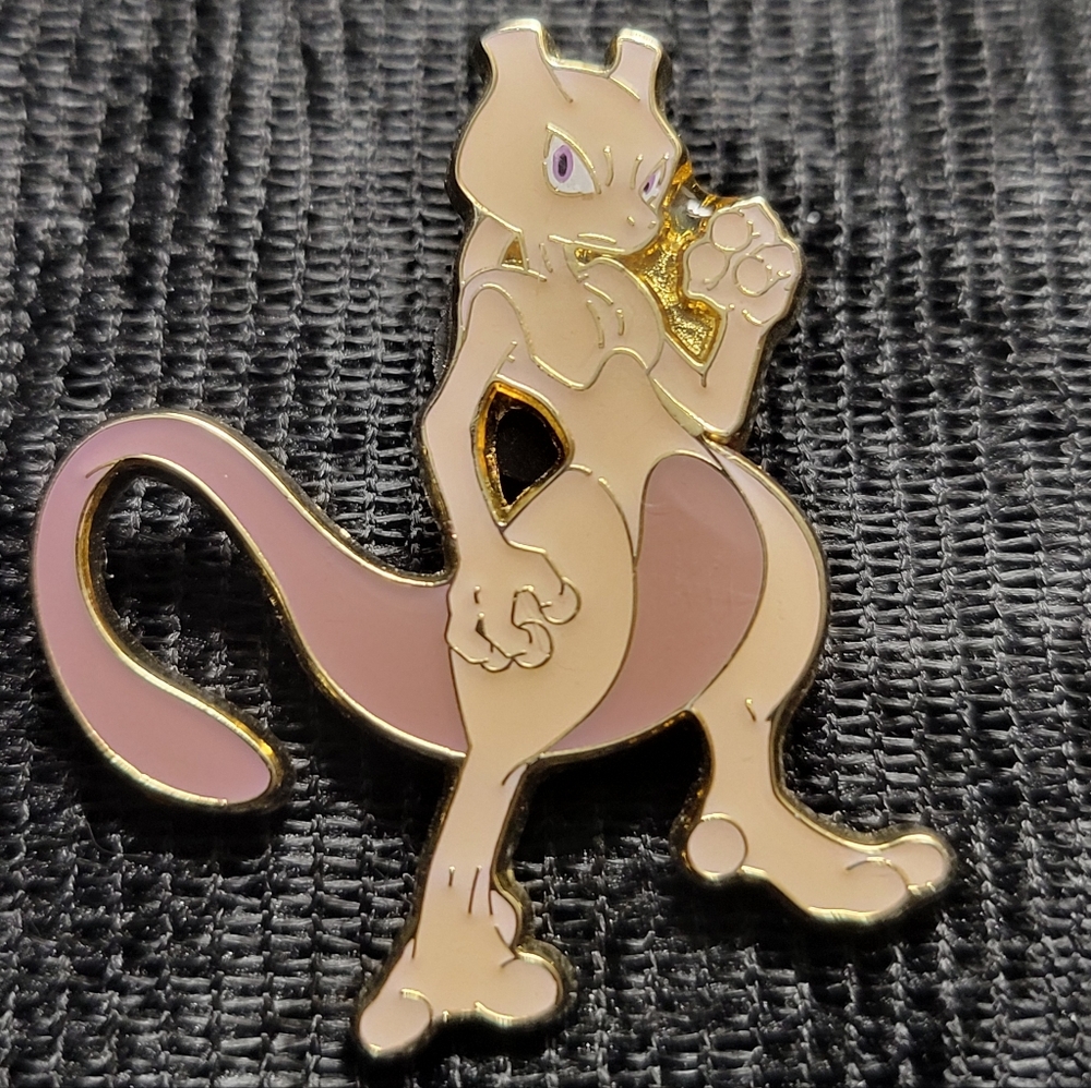 2017 Pokemon Official Pin